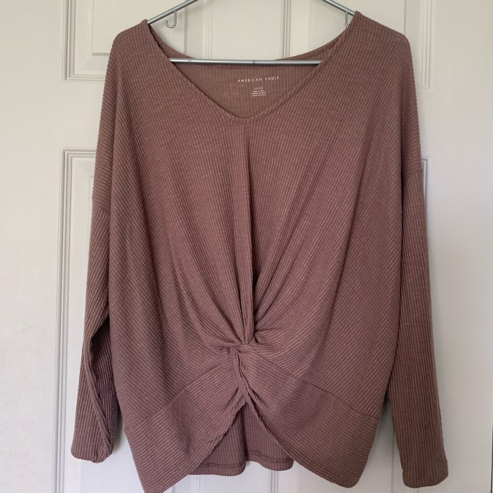 American Eagle Long Sleeve